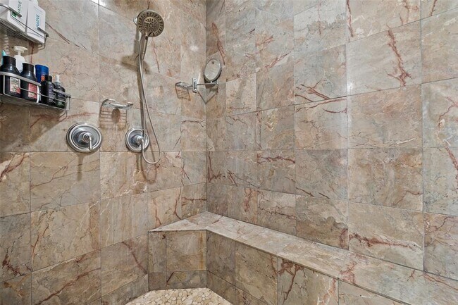 Building Photo - 9854 Weir Lp Cir