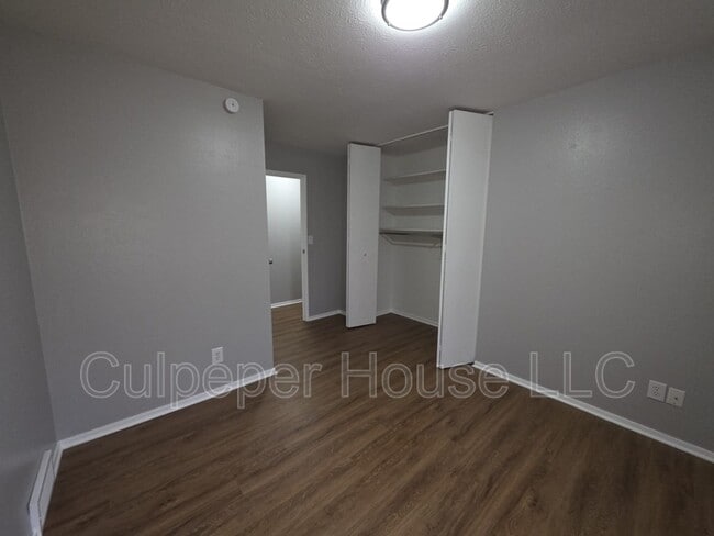 Building Photo - 3238 Van Fleet Pkwy