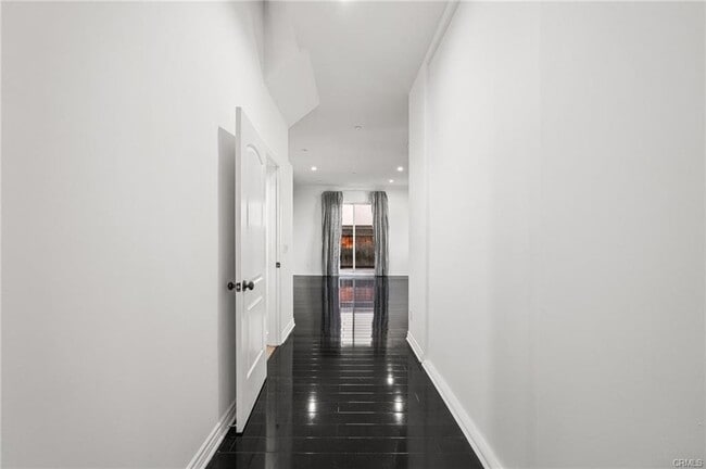 Building Photo - 10235 Independence Ave