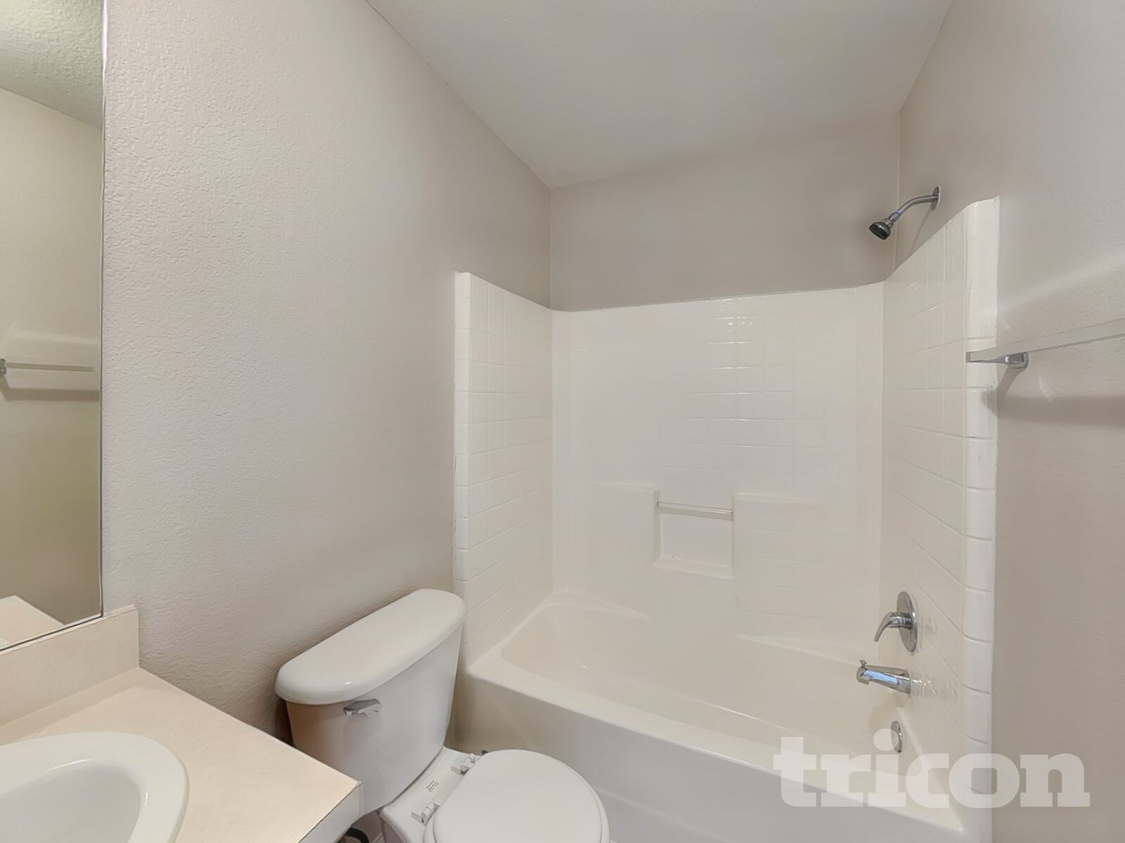 Building Photo - 214 Dean Ct