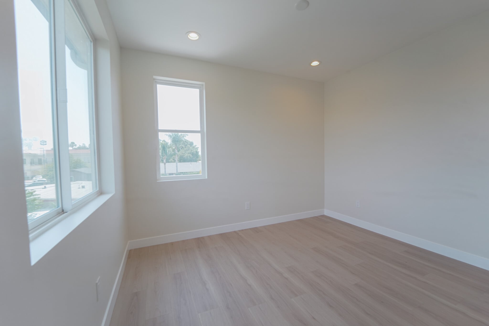 Building Photo - 630 N Juniper St