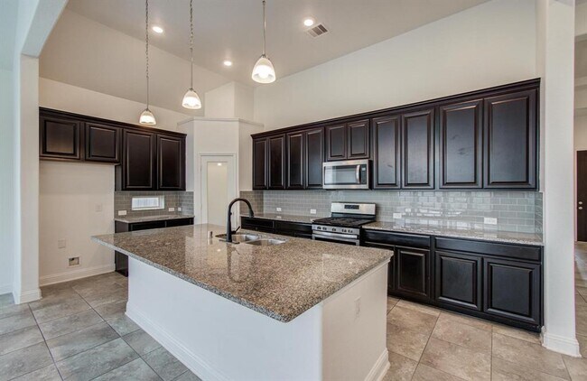 Building Photo - 1618 Dominion Heights Ln