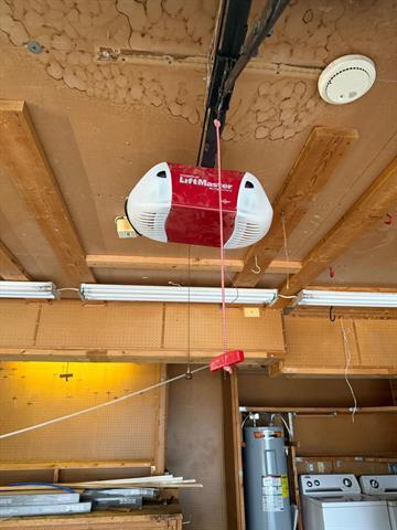 Building Photo - 2309 Richwood Dr