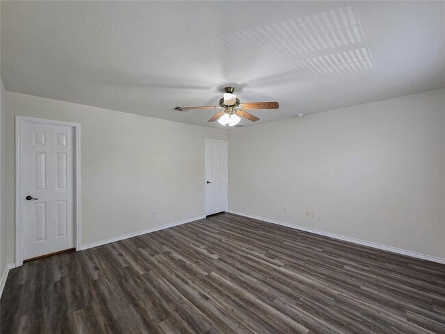 Building Photo - 2116 Nogales Trail