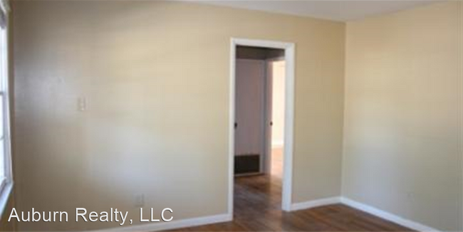 Building Photo - 3 br, 1 bath House - 1546 Emily Avenue