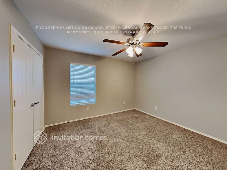 Building Photo - 5401 New Castleton Ln