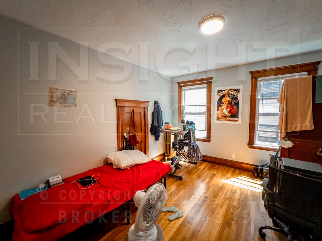 Building Photo - 26 Saint Rose St