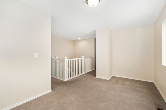 Building Photo - Fantastic Home in North Fort Collins