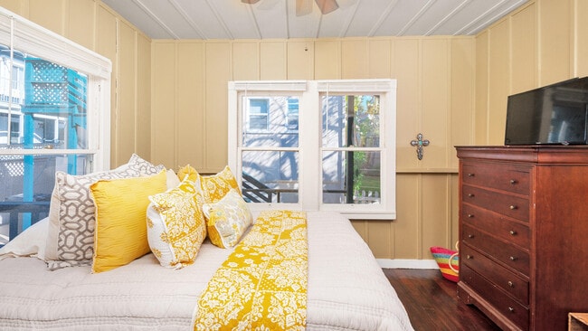 Building Photo - 1256 23rd St