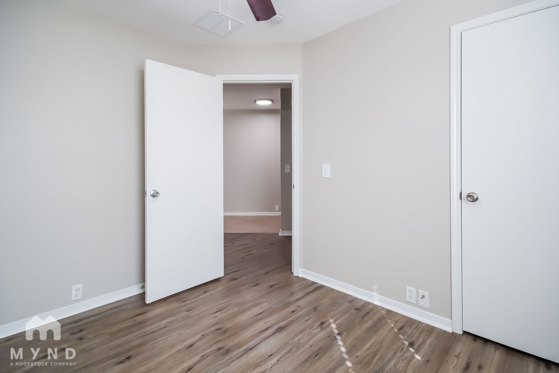 Building Photo - 7318 Rosebud Bend Dr