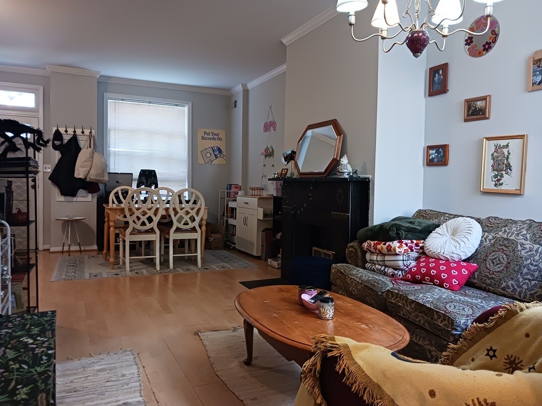 Building Photo - 955 25th St NW