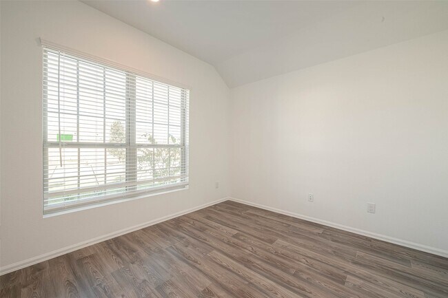 Building Photo - 5730 Knox Lndg Dr