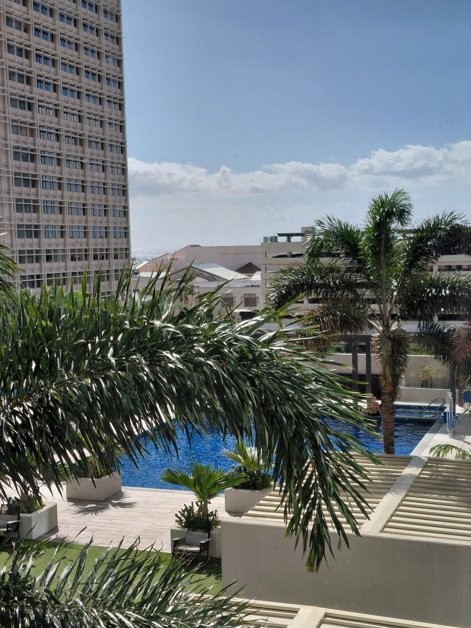 Building Photo - 1388 Kapiolani Blvd