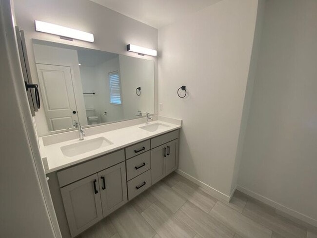 Building Photo - $2,300 | 3 Bedroom, 2.5 Bathroom Townhome | Pets Negotiable* | Available for an August 1st, 2026 ...