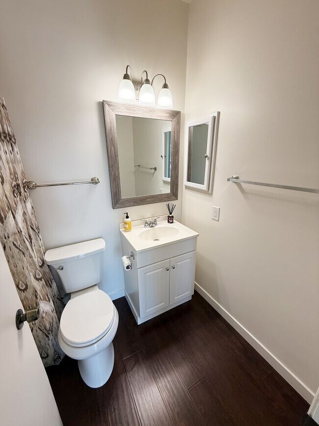 Building Photo - Charming Studio in Prime North Park Locati...