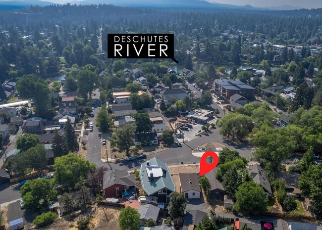 Building Photo - 266 NW Riverside Blvd