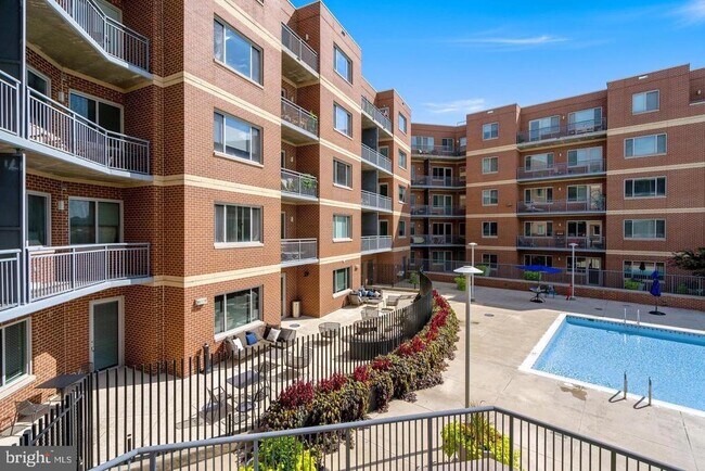 Building Photo - 8191 Strawberry Ln