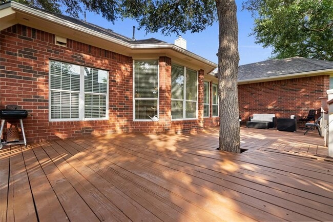 Building Photo - 1706 Buttercup Creek Blvd
