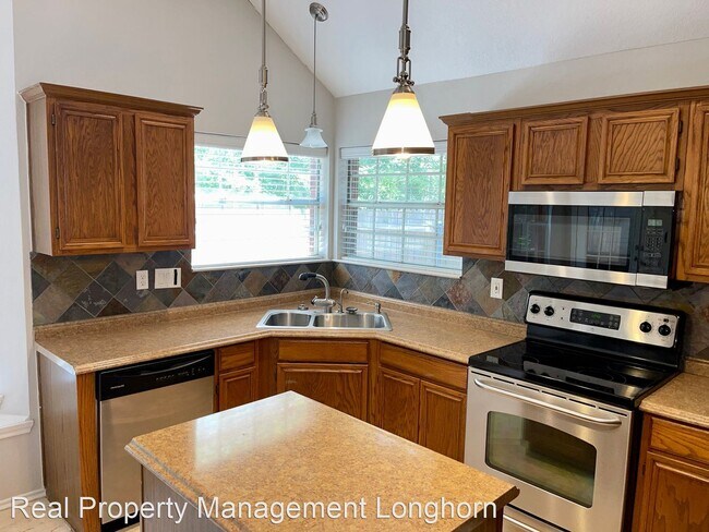 Building Photo - 4 br, 2 bath House - 1115 Meadow Lark Dr