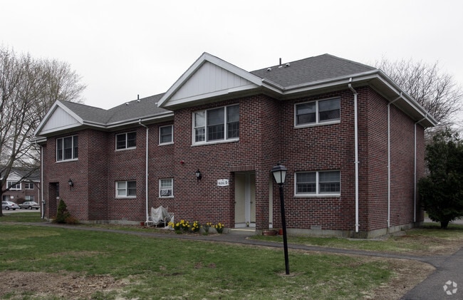 Primary Photo - 100 N Carl Annon Ct