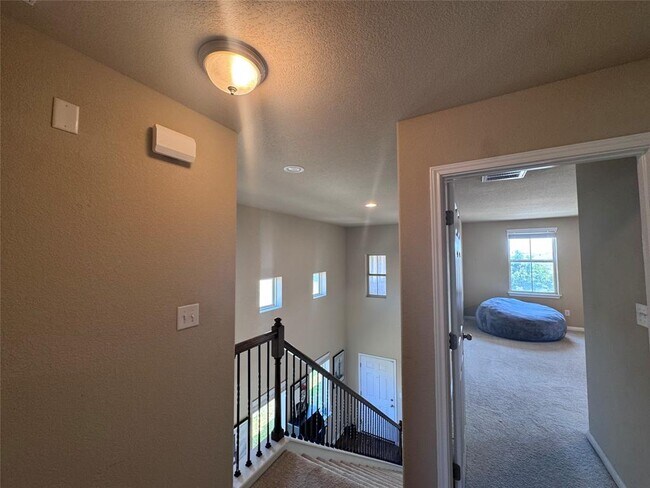 Building Photo - 321 Callahan Ln