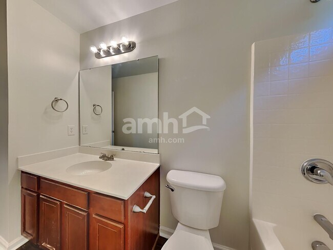 Building Photo - 3005 Peacher Ct