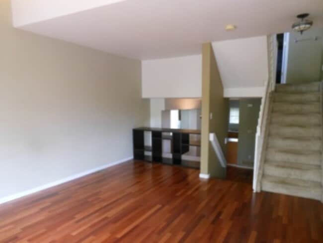 Building Photo - Topaz at Indian Creek 2 story with basemen...