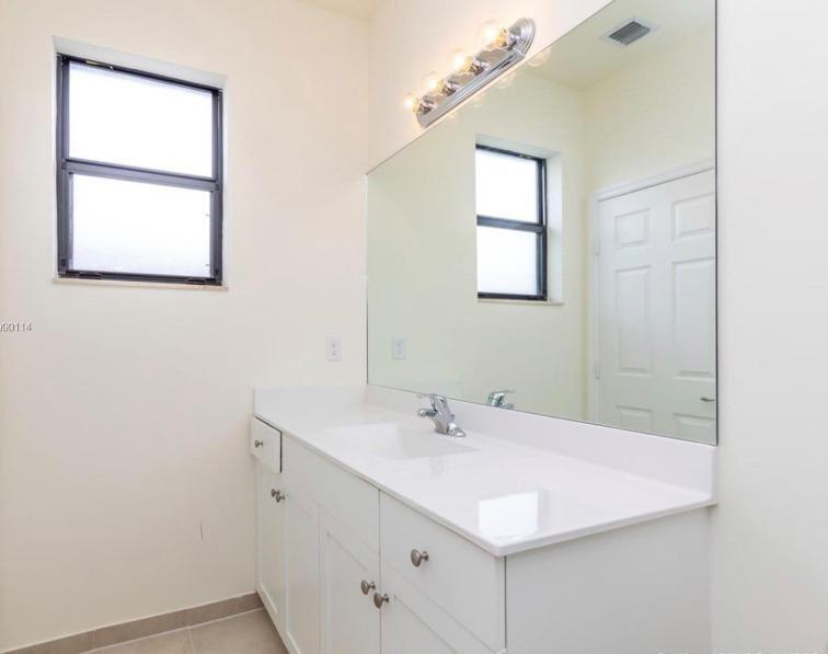 Building Photo - 10575 W 33rd Way