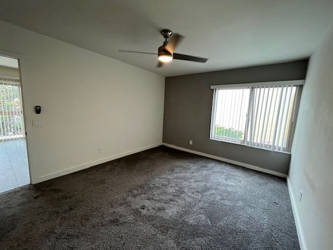 Building Photo - Beautiful 1 Bedroom Apartment in Orange