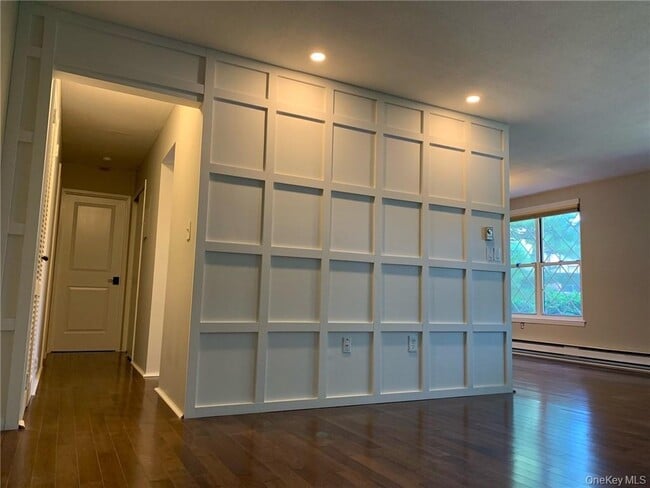 Building Photo - 565 Sierra Vista Ln