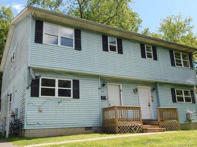 Building Photo - 12 Sequestered Rd