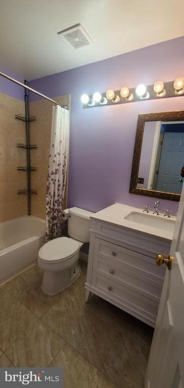 Building Photo - 8202 Catbird Cir