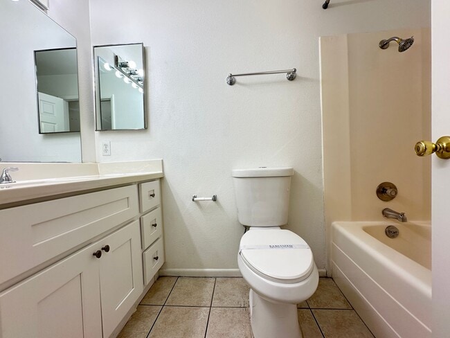 Building Photo - Charleston Lewis Homes