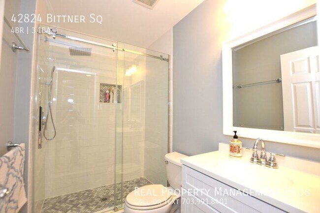 Building Photo - 42824 Bittner Square