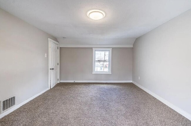 Building Photo - 406 Ligonier St