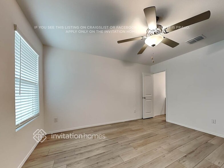 Building Photo - 1338 Mosely Cir