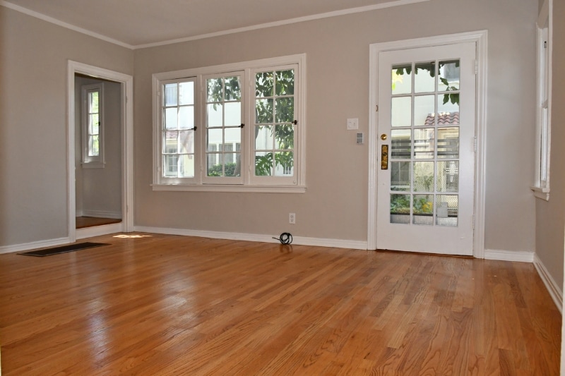 Building Photo - 1834 Normandie Ave