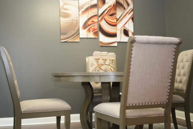 Building Photo - 701 McWilliams Rd SE