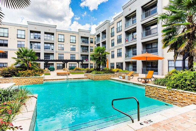 Building Photo - 75 Riverfront Dr