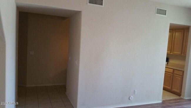 Building Photo - 3034 N 39th St