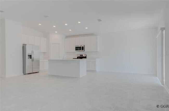 Building Photo - 5011 Worchester Dr