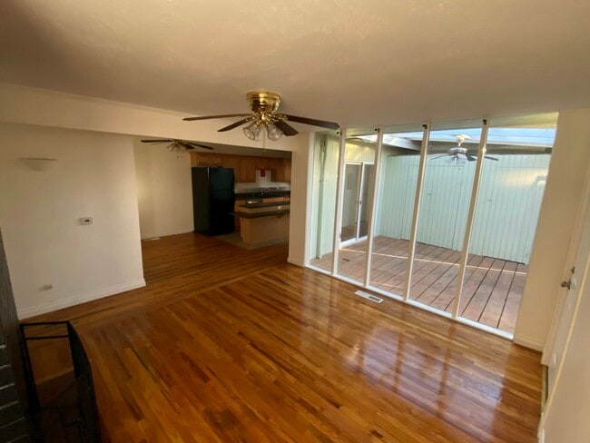 Building Photo - 13380 SW Farmington Rd