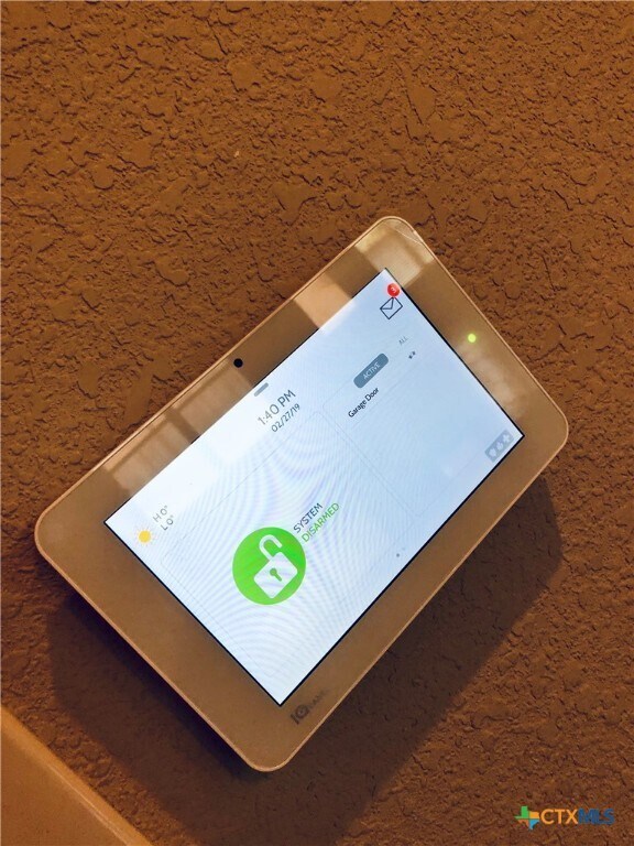 Building Photo - 606 Tumbleweed Dr