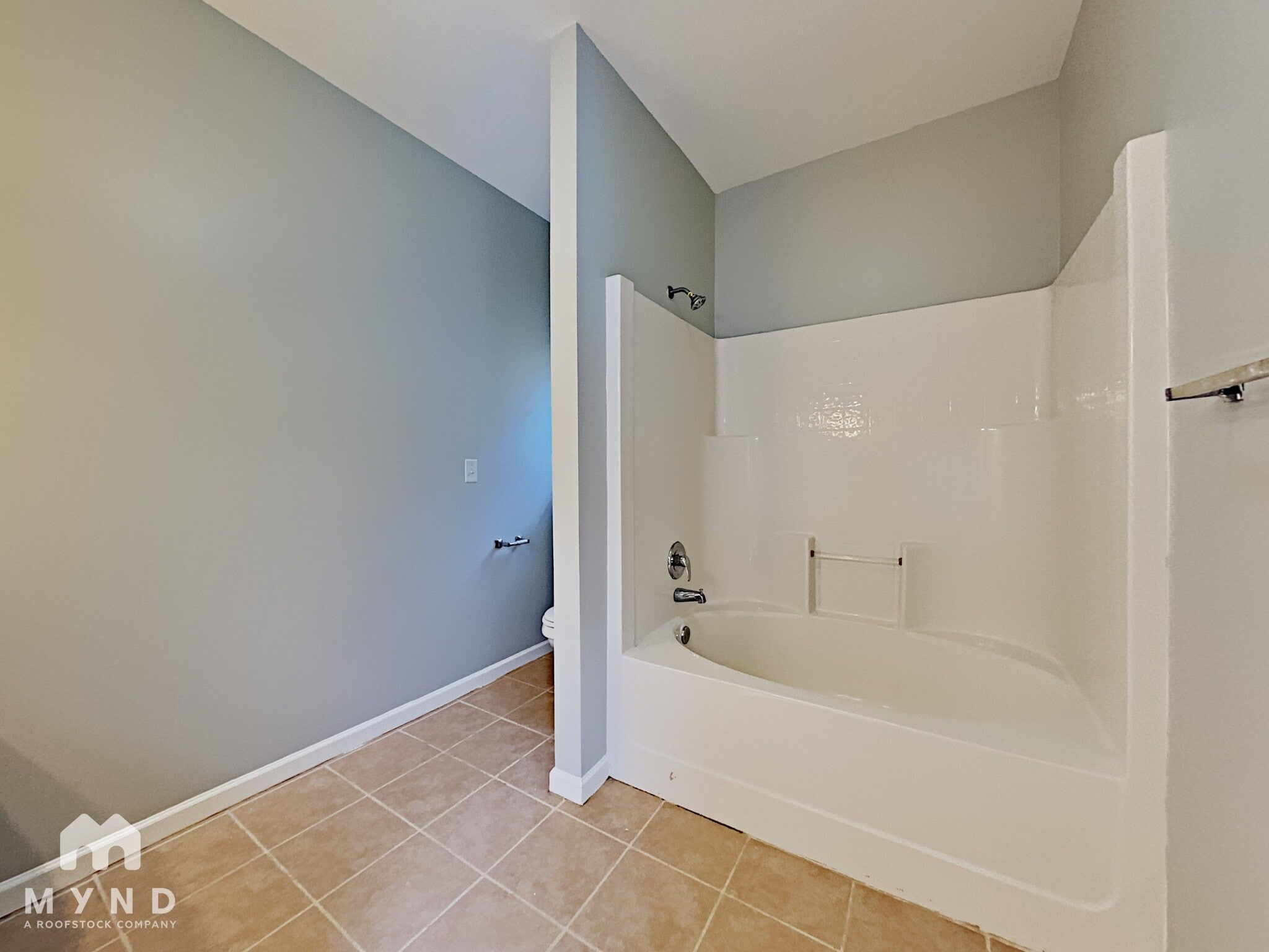 Building Photo - 1135 Castlemaine Dr