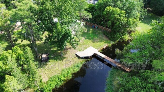 Building Photo - 18306 Crawley Rd