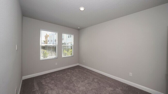 Building Photo - 407 Gowdy Rd