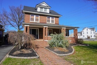 Building Photo - 400 Stockton St