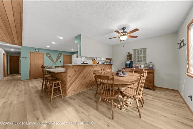 Building Photo - 119 Chaparral Dr