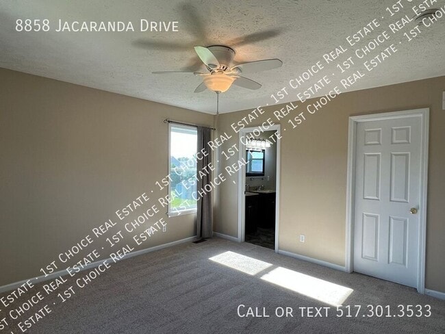 Building Photo - 8858 Jacaranda Dr