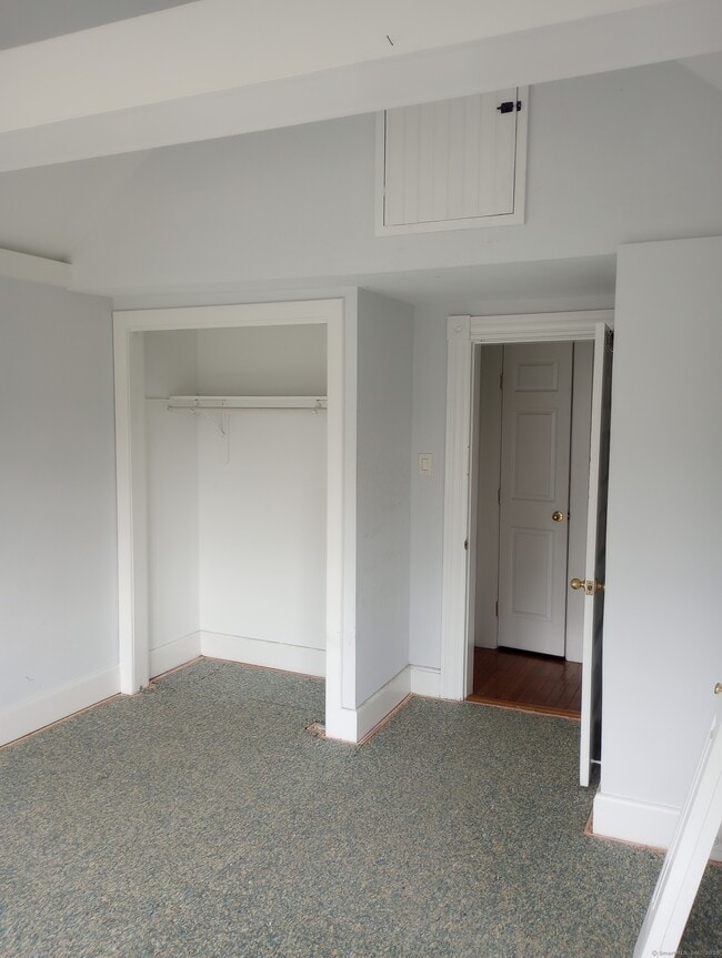Building Photo - 40 Edison Ave